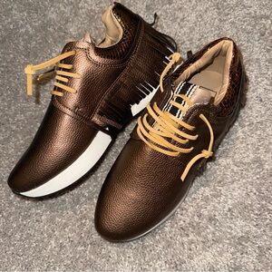 ShuShop Brown, Tan & White Fringe Moccasin Style Trendy Sneakers - NEW WITH TAGS